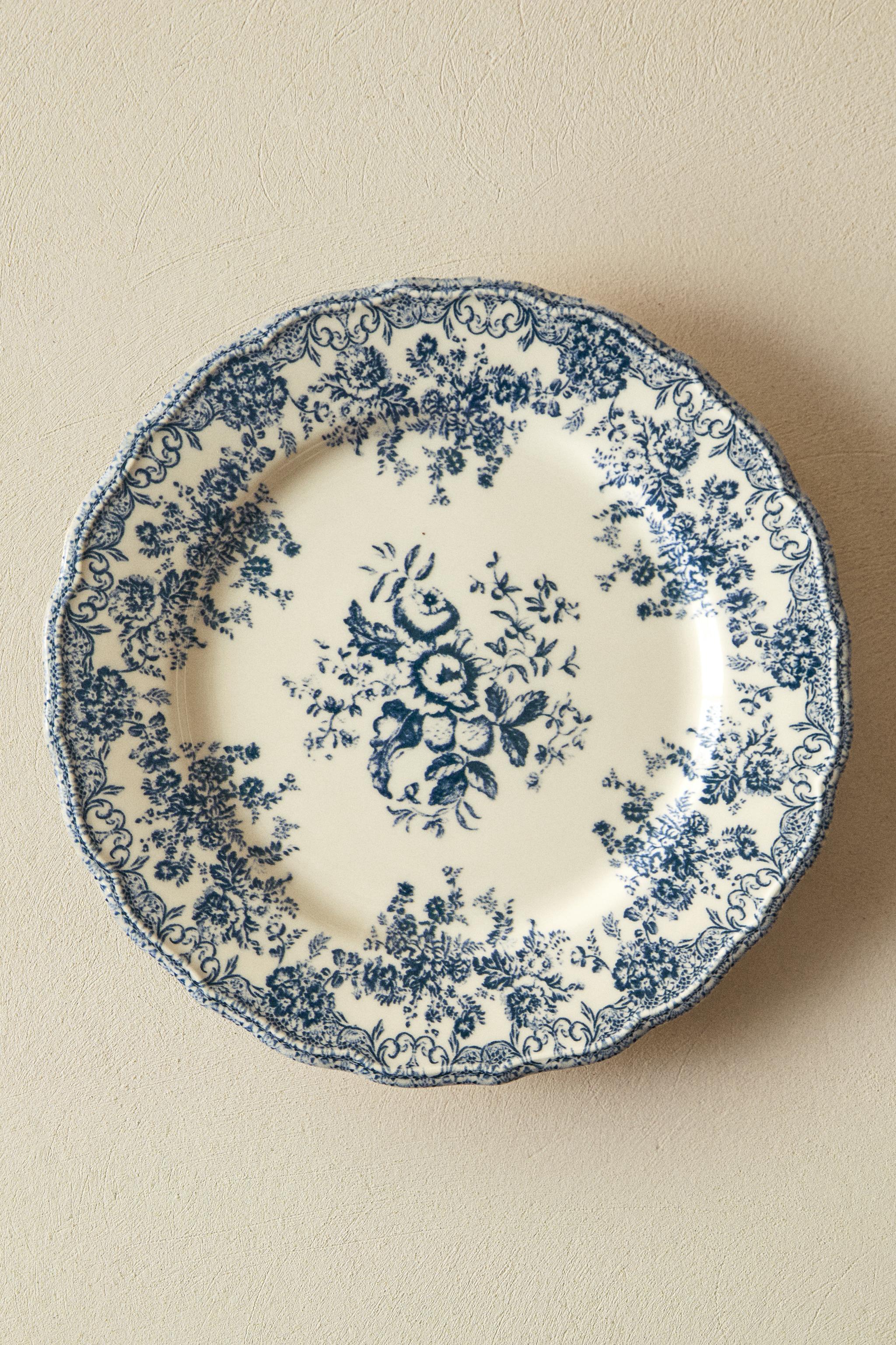 FLORAL EARTHENWARE DINNER PLATE